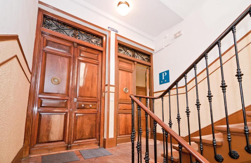 מדריד Hostal Las Cortes מראה חיצוני תמונה